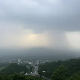 Barretos deve ter um dia com chuva em áreas específicas neste domingo