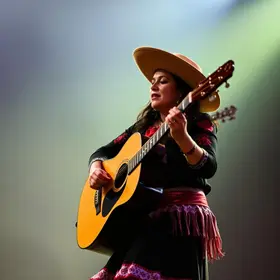Ana Castela Barretos
